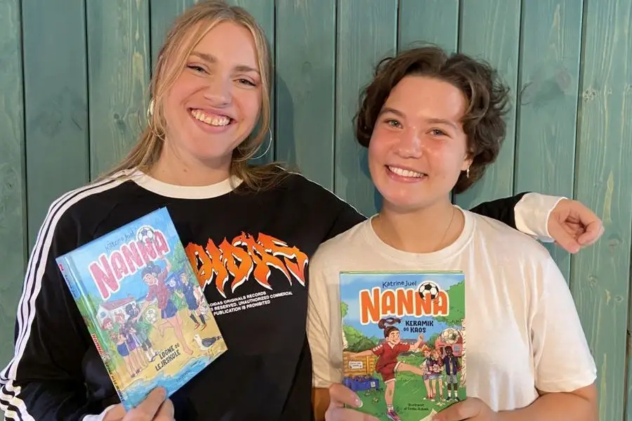 Nanna Lind Kristensen og Katrine Juel kommer til Avedøre Bibliotek. Foto Marie Have Serena Møller