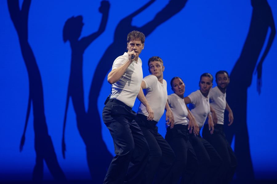 Adel the Second til Dansk Melodi Grand Prix 2025 med The Unluckiest Boy Alive