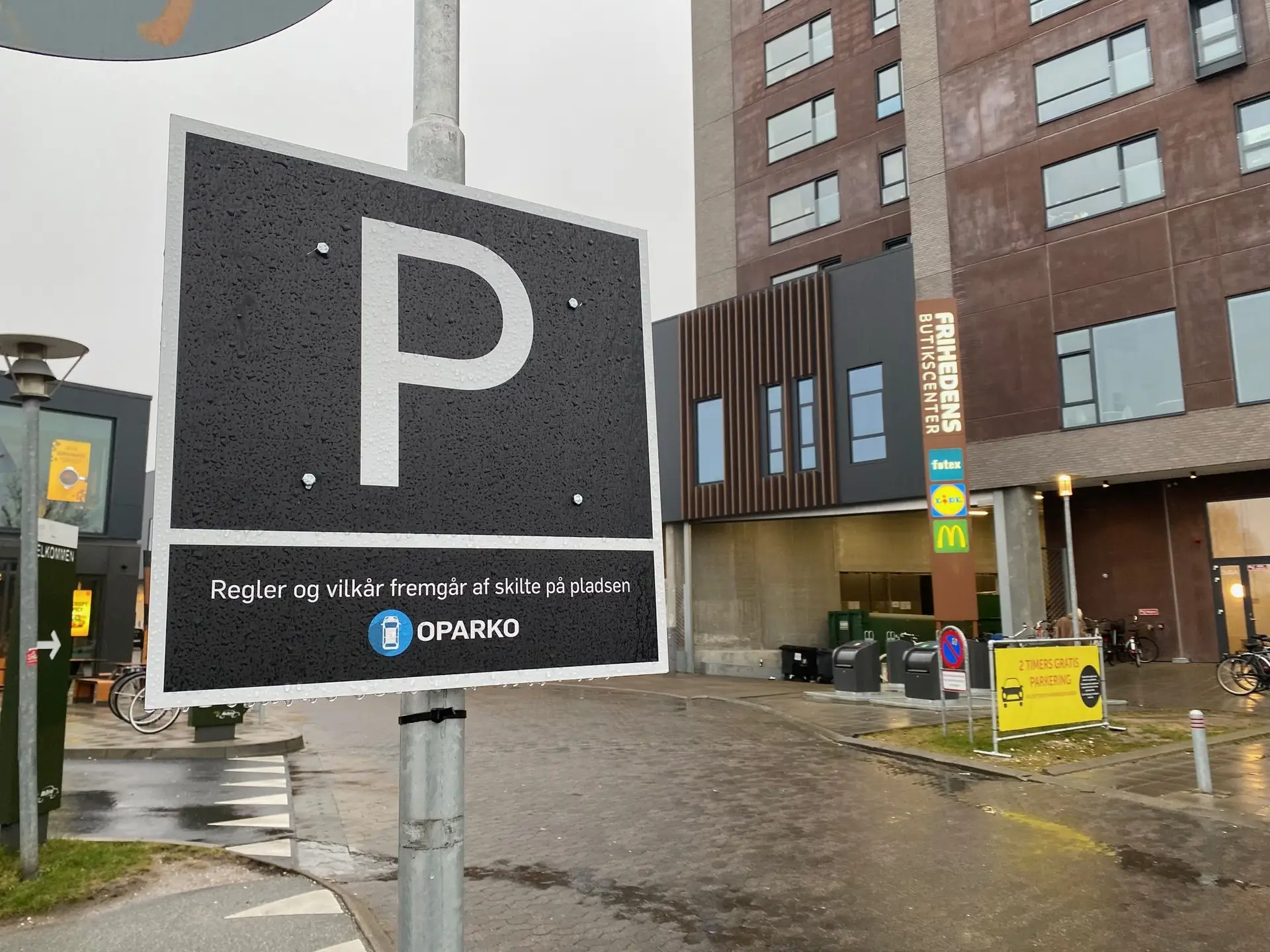 Lokaljournalistik kan påvirke samfundet, viser sag om parkering ved Frihedens Butikscenter