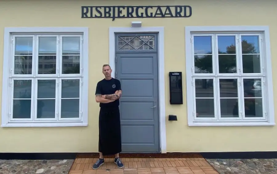Michael Nyenstad fra PS Catering foran Restaurant Gaarden i Hvidovre