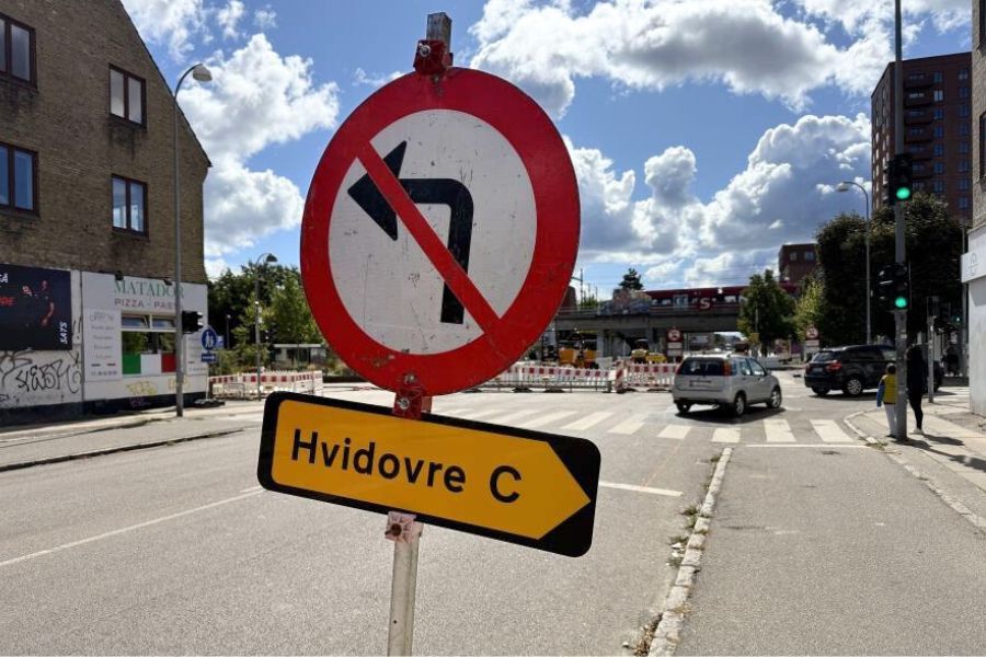 Vejskilt ved Hvidovre Station