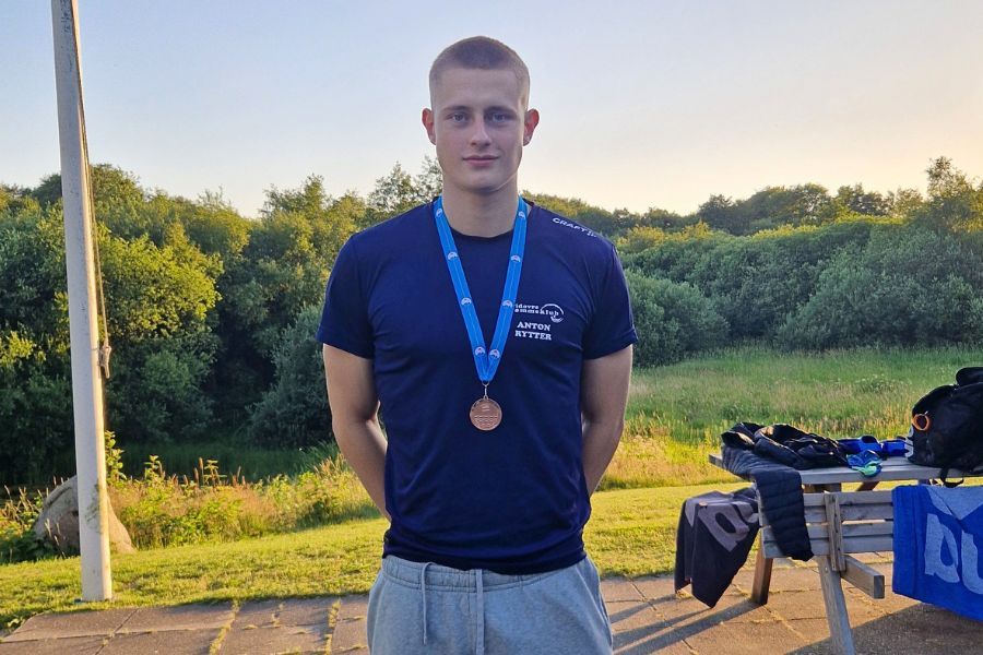 Anton Rytter Bech, Hvidovre Svømmeklub