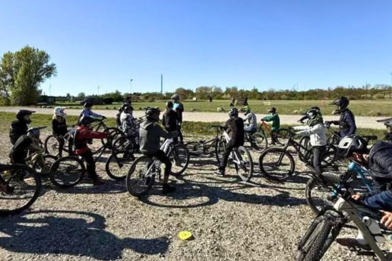 Cykelryttere i Hvidovre Trail
