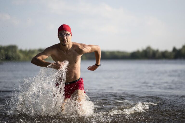 Mand i gang med triatlon